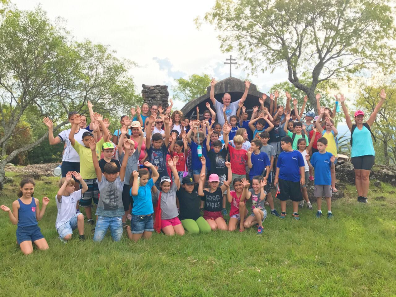 ALUNOS DOS 4º ANOS VISITAM PONTOS DE CONHECIMENTO DO MUNICÍPIO